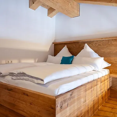 Zaferna Apartment *